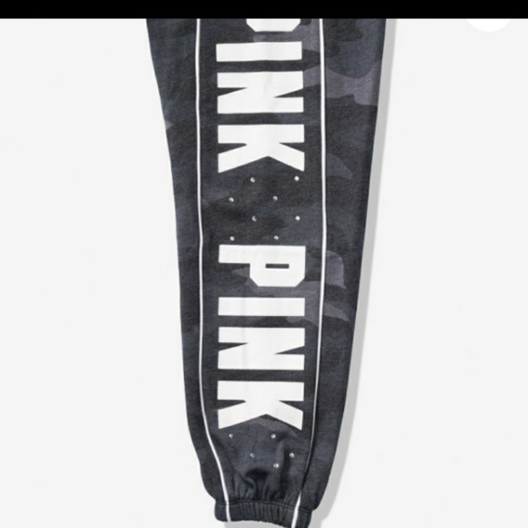 🖤Camo SET, Sweatsuit w/ BLING, V.S. PINK sz M🖤 - Picture 4 of 5